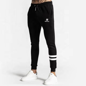 Ensemble survêtement de sport d'hiver pour homme personnalisé, 100% polyester, imprimé numérique, séchage rapide, polaire 300g, streetwear, veste noire - Product Image 4
