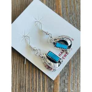 Pendientes Colgantes de Plata de Ley y Turquesa Amy Locaspino, Regalo Elegante para Ocasiones Especiales - Product Image 2