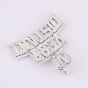 Élégant pendentif lettre classique en or blanc 14 ct avec diamants de laboratoire Bling Bling parfait pour les occasions spéciales - Product Image 4