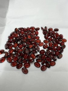 Gigli Rigli Gems Synthetic Red <b>Garnet</b> Oval Cut 5-6mm Loose Gemstone for Jewelry Making - Product Image 3