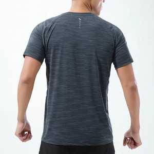 Meilleure vente T-shirts pour hommes de taille personnalisée Nouvelle mode Vêtements décontractés T-shirts à sonnerie résistants et respirants pour adultes - Product Image 4