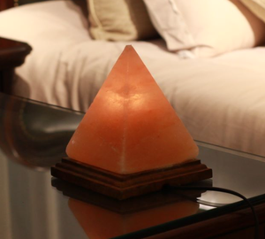 โคมไฟหินหิมาลายันทรงกลมแกะสลักลายดอกไม้ วัสดุธรรมชาติออร์แกนิค สำหรับอ่านหนังสือ ขายส่ง - Product Image 2