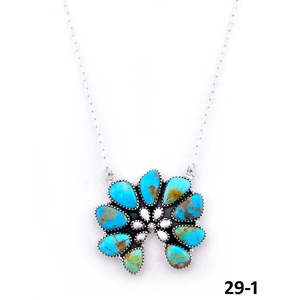 Collier artisanal en argent sterling du sud-ouest avec motif floral en buffle blanc et Santa Maria, idéal pour un cadeau - Product Image 2