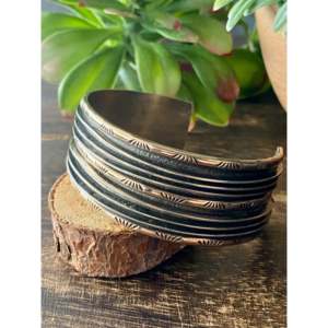 Vintage Navajo Sterling Silver Cuff Bracelet - Product Image 4