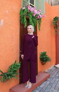 Conjunto de Dos Piezas para Mujer, Estilo Modesto |   Conjunto de Top de Manga Larga y Pantalones |   Moda Elegante y Modesta - Product Image 1