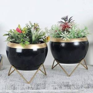 Soporte Decorativo para Macetas, Maceteros de Jardín para el Hogar, Acero Inoxidable, 5 Colores Disponibles, Tamaño Personalizable - Product Image 1