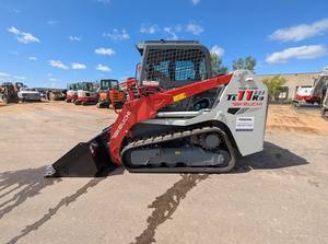 Chargeuses compactes Takeuchi TL12R2 d'occasion à vendre - Product Image 6