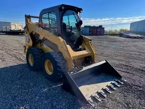 Minicargadora Cat 242D3 usada de alta calidad a la venta - Product Image 4