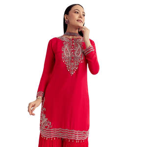 Conjunto Kurta de seda roja Dola con bordado Zardosi y gargantilla Dupatta para recepciones de bodas Sangeet al por mayor y Ropa Étnica a granel - Product Image 1