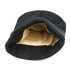 Latest Design Beanie Caps For Unisex <b>Black</b> Color Chunky Knit Beanie Winter Knitted Caps With Custom Design And Size - Product Image 2