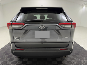 Toyota RAV4 Hybride Automatique 2023, Véhicule SUV LHD/RHD avec Toit Panoramique et Sièges en Cuir, Prêt à l'Exportation, Occasion - Product Image 3