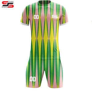 Diseño y logotipo personalizados, conjunto de uniformes de fútbol deportivos transpirables de tamaño adulto con sublimación personalizada - Product Image 6