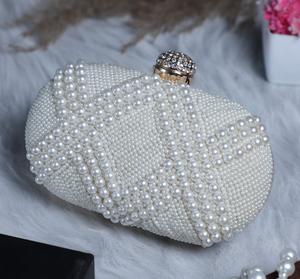 Sac à main pour femmes et filles Designer Pearl Embroidery Clutch Wedding Party Gift Handbags - Product Image 1