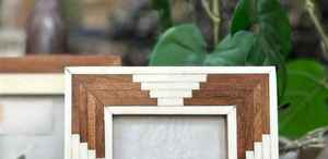 Cadre photo en bois incrusté d'os décoratif fait à la main Design indien floral de luxe pour la décoration de la maison moderne en gros - Product Image 5