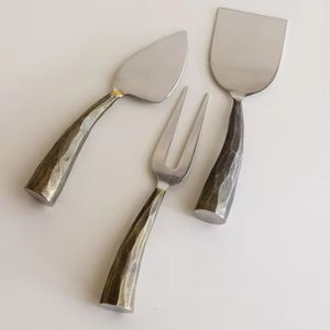 Ensemble de couteaux à fromage en métal le plus vendu avec poignée de finition antique pour ustensiles de cuisine, hotelware et location de restauration pour événements de mariage - Product Image 1