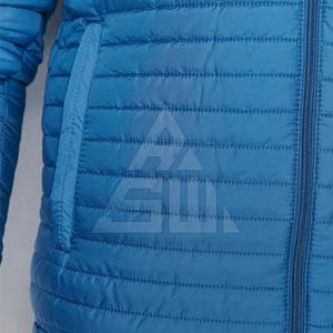 Veste matelassée à capuche avec logo sur le devant, col montant, pour homme, service OEM, élégante, en nylon, pour l'hiver - Product Image 5