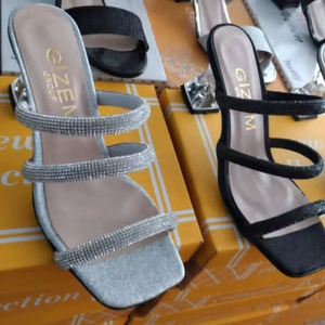 Sandalias Elegantes para Mujer con Pedrería Brillante, Tacón de 7 cm, Tallas 36-40, Hechas en Turquía - Product Image 1