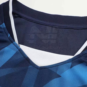 Venta Directa de Fábrica, Uniforme de Fútbol Transpirable y Ligero para Hombre, Hecho en Pakistán, 100% Poliéster, Personalizable - Product Image 3