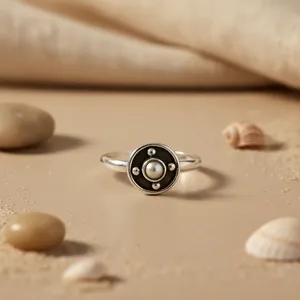 Anillo Minimalista de Plata 925 con Perla para Mujer, Elegante Accesorio de Joyería - Product Image 1
