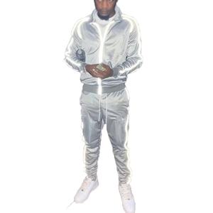 Trajes Deportivos Personalizados de Invierno para Hombre, de la Mejor Calidad, con Franjas Reflectantes, Ecológicos, Transpirables, de Poliéster/Algodón, de Secado Rápido para Correr - Product Image 4