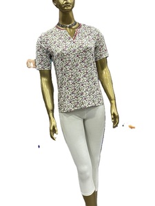 เสื้อครอปผ้าฝ้ายปรับแต่งได้พิมพ์ลายวิสโคสแปนเด็กซ์พร้อมคอลูกปัดดีไซน์โลโก้และขนาด-มุมไบอินเดียผลิต - Product Image 3