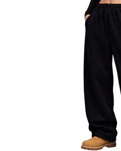 Pantalones Deportivos Anchos con Estampado de Estrella Negra Personalizados para Hombre y Mujer, Estilo Urbano Holgado, Pantalones Jogger de Felpa, Estilo Moderno - Product Image 3