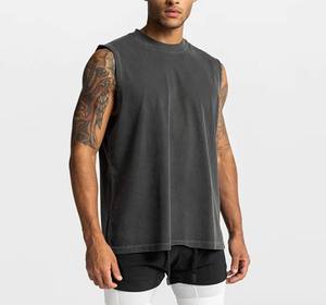 Camiseta sin mangas de algodón para hombre, camiseta transpirable para entrenamiento en gimnasio, logotipo personalizado, diseño informal atlético sin mangas, respetuoso con el medio ambiente, secado rápido OEM - Product Image 1