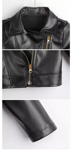 Nouvelle arrivée, veste en cuir unisexe pour enfants, mode d'hiver coréenne, grande taille, col montant, logo sur le devant, doublure en coton, matière PU - Product Image 4