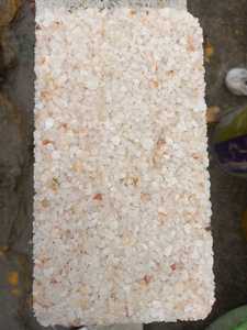 Virutas de granito blanco P con tamaño de 3-6 mm especiales para aplicación en pisos y revestimiento de paredes, las mejores ventas en la industria de la construcción - Product Image 2