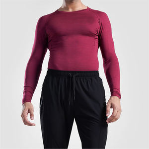 เสื้อรัดรูประบายอากาศทนทานของผู้ชายเสื้อลำลองสำหรับเล่นกีฬา - Product Image 3