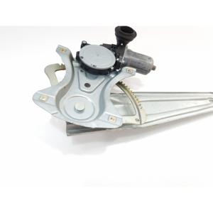 Fenêtre électrique arrière gauche Toyota Yaris Série 85710-0D100 (17>20) - Product Image 3