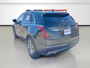 Cadillac XT5 Premium Luxury 4x4 2024, SUV 4 portes haut de gamme, voitures d'occasion en vente, offres spéciales - Product Image 3
