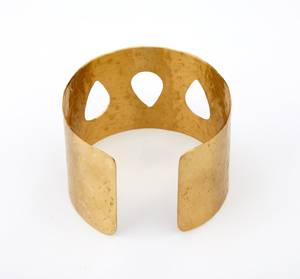 Brazalete ancho de diseñador floral de latón puro 100% hecho a mano, brazalete ajustable, Regalo para mamá - Product Image 4