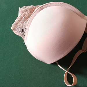 Women's Beautiful Sexy <b>Pink</b> Bra Soft Touch Filled Cotton Customized Color Design Pattern Features <b>Lace</b> Hole Patches Decoration - Product Image 2