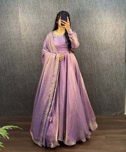 ชุดเดรสสำหรับผู้หญิงชุดแฟชั่นอินเดียสุดหรูชุดปากีสถานแบบลำลองใส่เล่น - Product Image 5