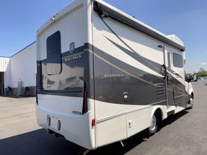 Remolque de Viaje Usado Tiffin Wayfarer 25JW 2023 con Tienda de Campaña en el Techo en Venta - Product Image 3