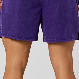 Shorts de sport pour homme personnalisés, lavage à l'acide, style streetwear vintage, motif uni, taille élastique, respirant, shorts d'entraînement, shorts en vente - Product Image 3