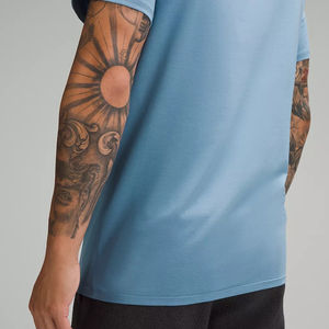 <b>V</b>-<b>Neck</b> <b>Men's</b> Fitted <b>T</b>-<b>Shirt</b> 100% Cotton Street Wear Casual Wear <b>T</b>-<b>shirt</b> OEM Breathable High Quality <b>Men's</b> <b>T</b>-<b>shirts</b> - Product Image 3