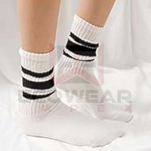 Eco Wear Impex Custom Crew alta calidad mujeres hombres deporte lindo dibujos animados bordado cuerpo calcetines personalizados cómodos duraderos - Product Image 4