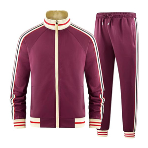 ชุดวอร์มผู้ชายสำหรับกิจกรรมกลางแจ้งปี 2024 ผ้าฝ้ายพิมพ์ลาย 100% คุณภาพสูง มีกระเป๋าซิป รับผลิตตามแบบ OEM พร้อมสกรีนโลโก้ ไซส์ใหญ่ ขายดี - Product Image 1