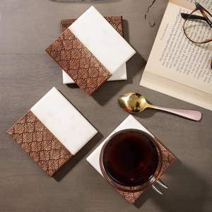 Dessous de verre élégant carré en marbre naturel incrusté de deux tons avec accent artistique en bois gravé pour la décoration intérieure et la protection de la table - Product Image 5