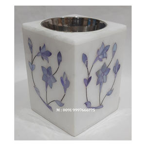 Brûleur à Bakhoor en marbre blanc naturel avec incrustation de nacre bleue, design floral fait main, forme carrée, à utiliser pour la décoration de la maison et du bureau - Product Image 1