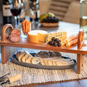 Tabla de servir de madera de alta calidad en soporte Soporte de exhibición de alimentos al por mayor de fábrica para queso y alimentos fabricados en Vietnam - Product Image 6