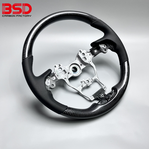 Volant de direction en fibre de carbone style <span class=keywords><strong>sport</strong></span> pour Toyota Corolla <span class=keywords><strong>Rav4</strong></span> Camry 2018-2021, compatible avec Toyota Camry <span class=keywords><strong>2023</strong></span> - Product Image 2