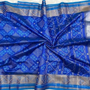 Sari Patola Especial VASTRA COTTAGE, Tela con Sensación de Seda Pura, Colores Tradicionales, Diseño Clásico, Nueva Llegada, Ropa Étnica India - Product Image 2