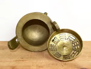 เตาเผาเครื่องหอมบาคูร์ทองเหลืองคุณภาพพรีเมียม |   เพิ่มบรรยากาศบ้านด้วยกลิ่นหอมแบบราชวงศ์ 100% จากธรรมชาติ - Product Image 3