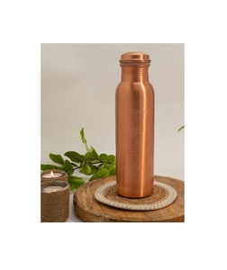 Botella de agua de cobre decorativa con flores de mina de colores, lo mejor para promover la fuerza inmunológica y la hidratación sostenible - Product Image 1