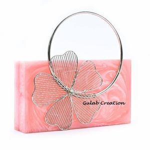 Bolso de mano de noche Floral rosa para mujer de Zam Impex New Look patrón geométrico estilo clásico de moda Flor de Metal Ele - Product Image 2