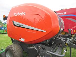 Presse à balles de paille Kubota de qualité supérieure, mini-pressoir à rouleaux diesel avec prise de force, garantie de 4 ans, composants essentiels moteur et boîte de vitesses - Product Image 6