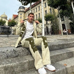 Ensemble de survêtement unisexe de haute qualité avec broderie et fermeture éclair délavée, ensemble de pantalons de survêtement et sweat à capuche personnalisés et lourds avec lavage à l'acide - Product Image 4